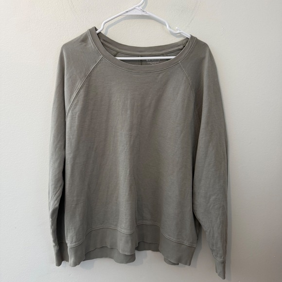 Athleta Tops - Athleta Gray Raglan Sleeve Sweatshirt Pullover Crew Neck Women XL